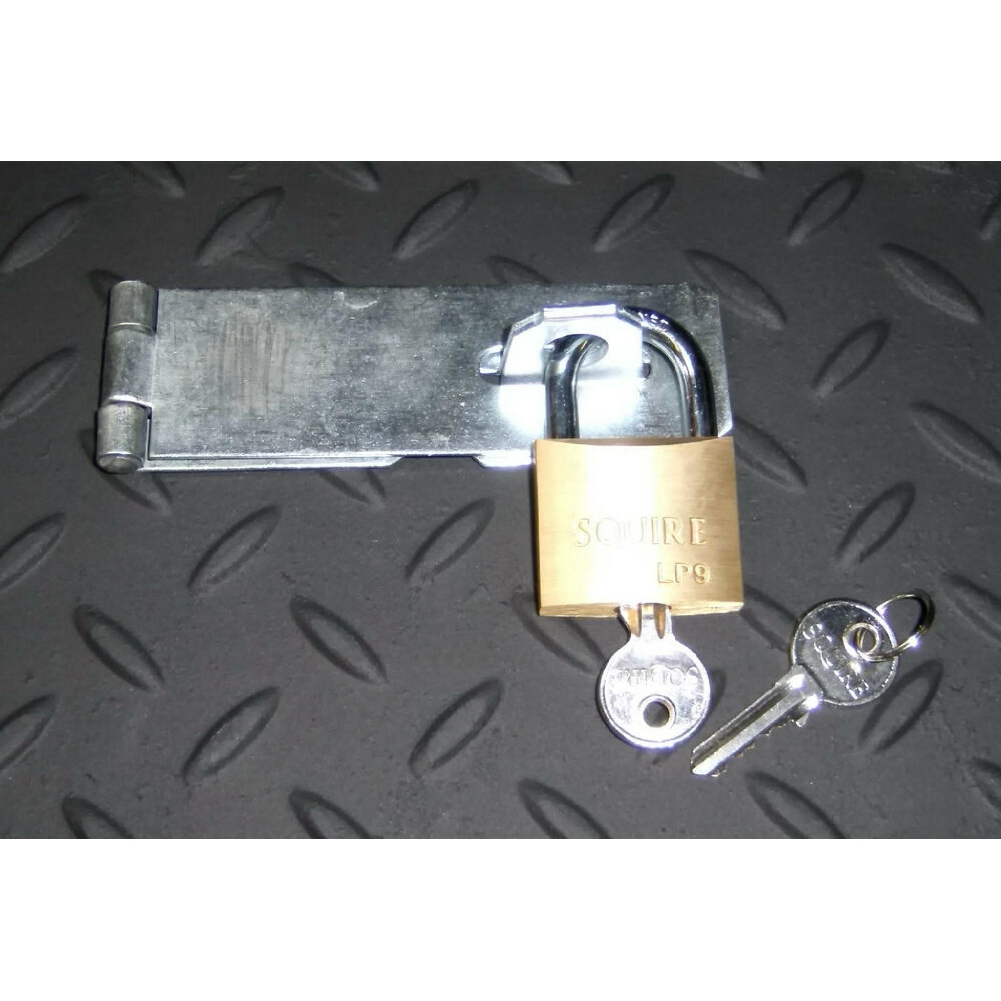 gate padlock